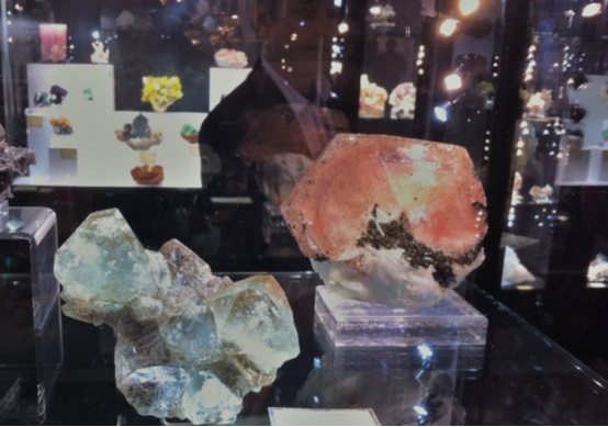 長(zhǎng)沙市譚力礦產(chǎn)品有限公司,長(zhǎng)沙礦產(chǎn)品銷售,工藝品銷售,鉆石飾品批發(fā) 長(zhǎng)沙市譚力礦產(chǎn)品有限公司,長(zhǎng)沙礦產(chǎn)品銷售,工藝品銷售,鉆石飾品批發(fā)