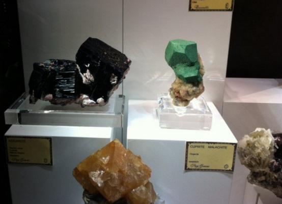 長(zhǎng)沙市譚力礦產(chǎn)品有限公司,長(zhǎng)沙礦產(chǎn)品銷售,工藝品銷售,鉆石飾品批發(fā) 長(zhǎng)沙市譚力礦產(chǎn)品有限公司,長(zhǎng)沙礦產(chǎn)品銷售,工藝品銷售,鉆石飾品批發(fā)